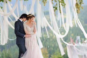 wedding-photo-in-the-mountains-wedding-ceremony-in-the-woods.jpg